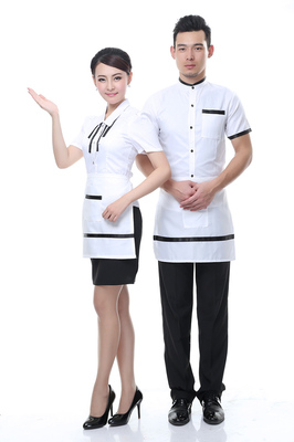 高效与清凉 快餐西餐厅服务员夏装工作制服的设计与选择